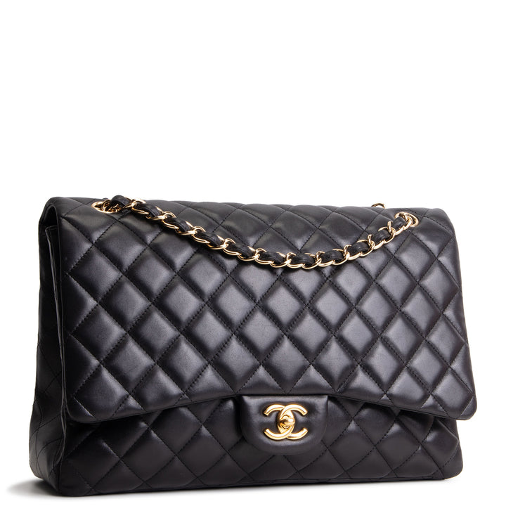 CHANEL Quilted Lambskin Maxi Single Flap Shoulder Bag - Black