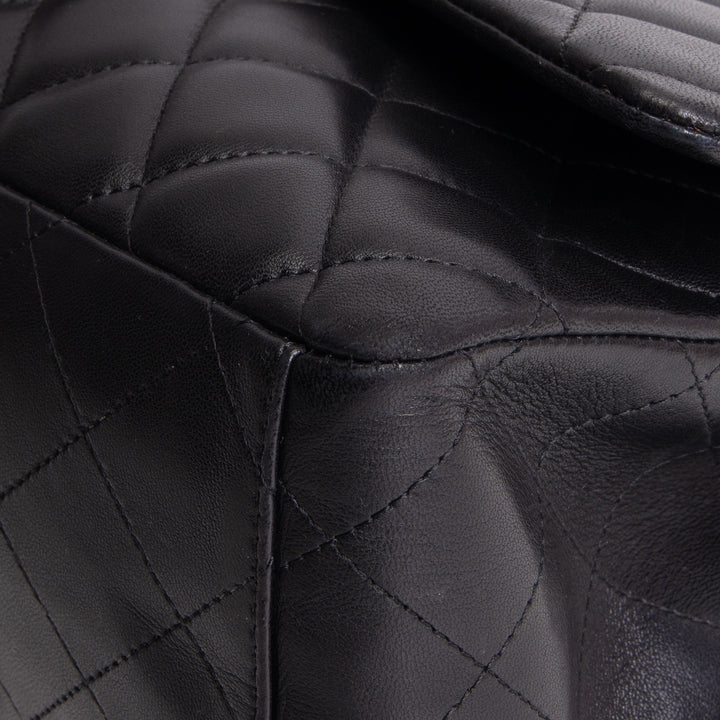 CHANEL Quilted Lambskin Maxi Single Flap Shoulder Bag - Black