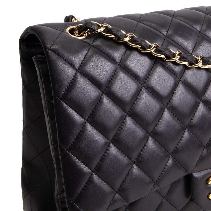 CHANEL Quilted Lambskin Maxi Single Flap Shoulder Bag - Black