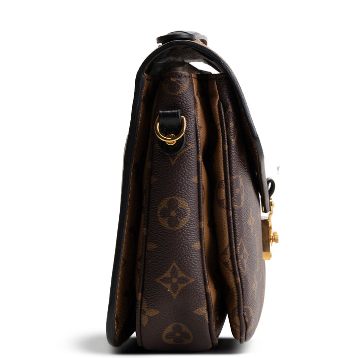 LOUIS VUITTON  Reverse Monogram Pochette Metis