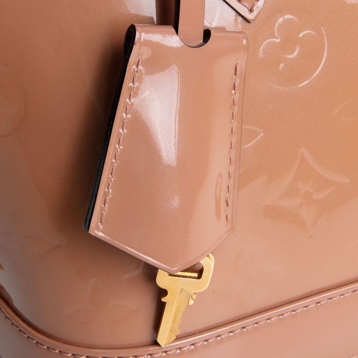 LOUIS VUITTON Alma BB Vernis Monogram