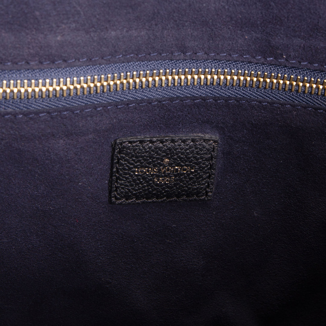 LOUIS VUITTON Giant Monogram Empreinte Neverfull MM w/ Pouch - Black