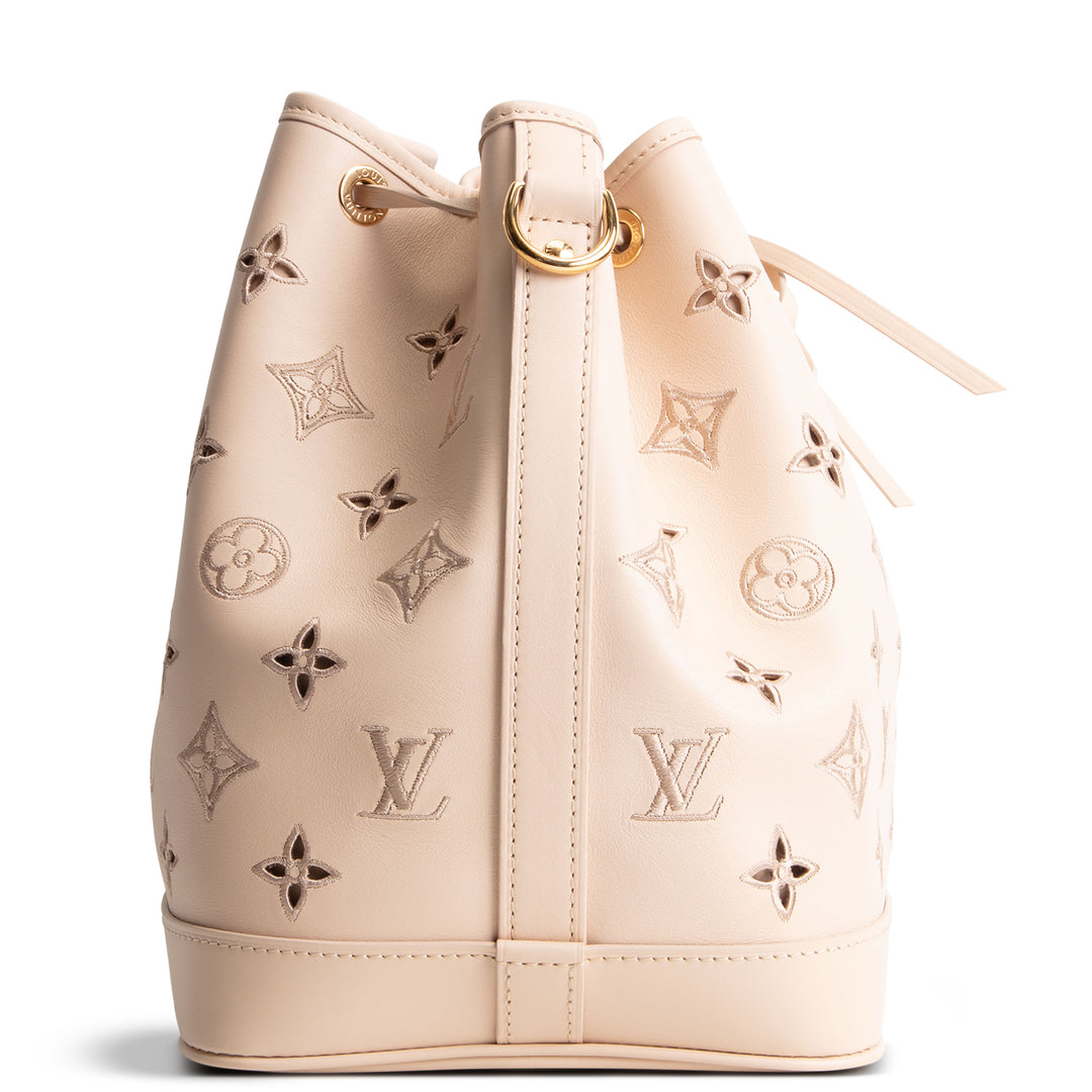LOUIS VUITTON Monogram Broderie Anglaise Petit Noe - Nude