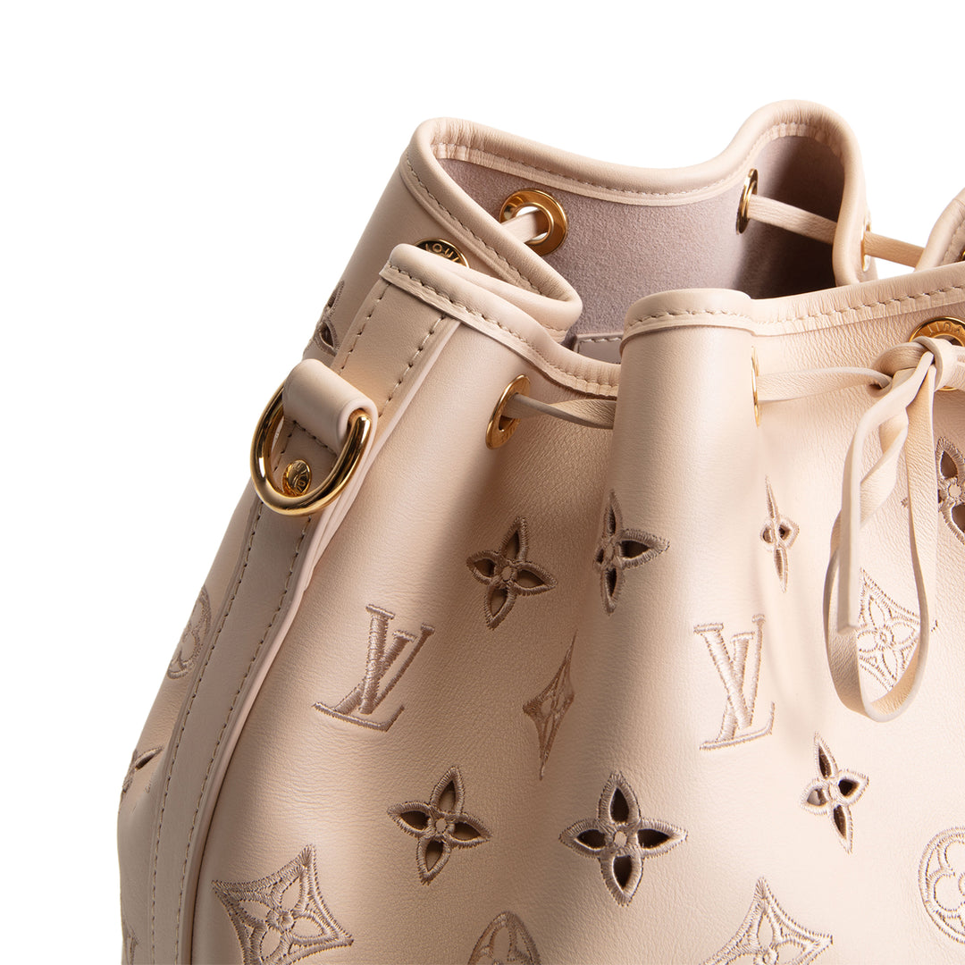 LOUIS VUITTON Monogram Broderie Anglaise Petit Noe - Nude