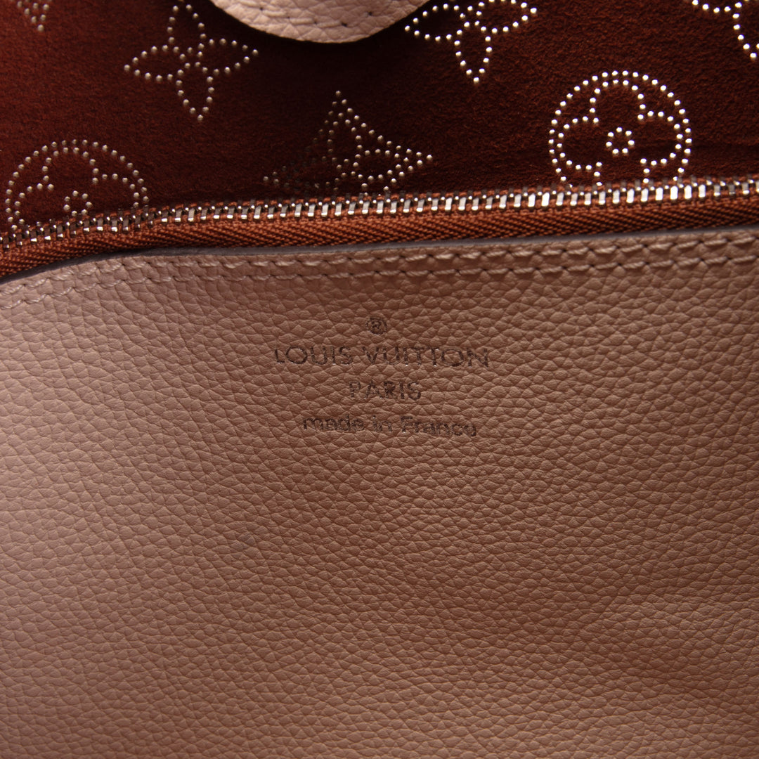 LOUIS VUITTON Mahina Carmel Hobo - Cream