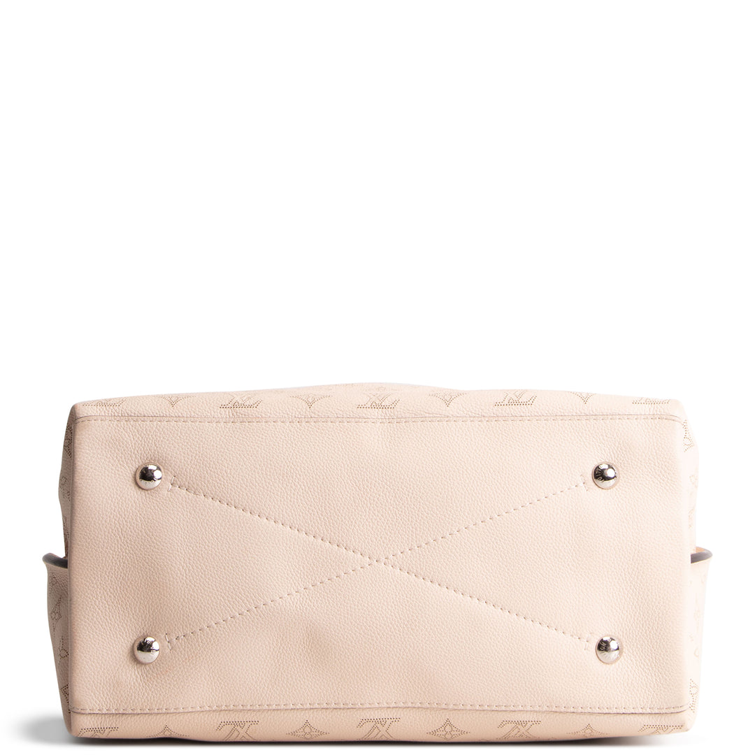 LOUIS VUITTON Mahina Carmel Hobo - Cream