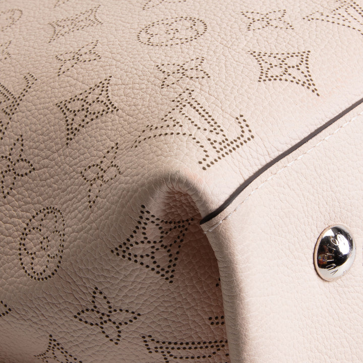 LOUIS VUITTON Mahina Carmel Hobo - Cream
