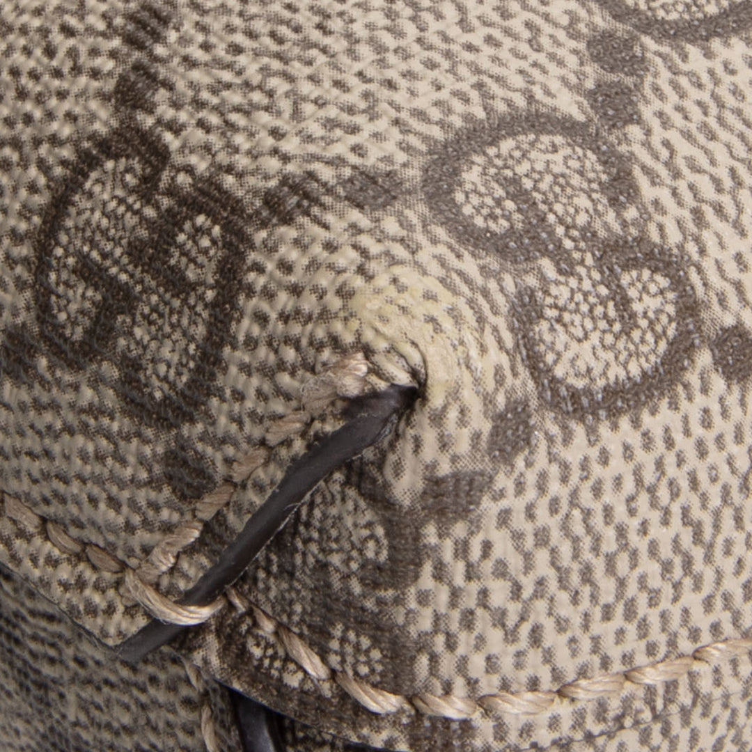 GUCCI GG Supreme Interlocking G Messenger