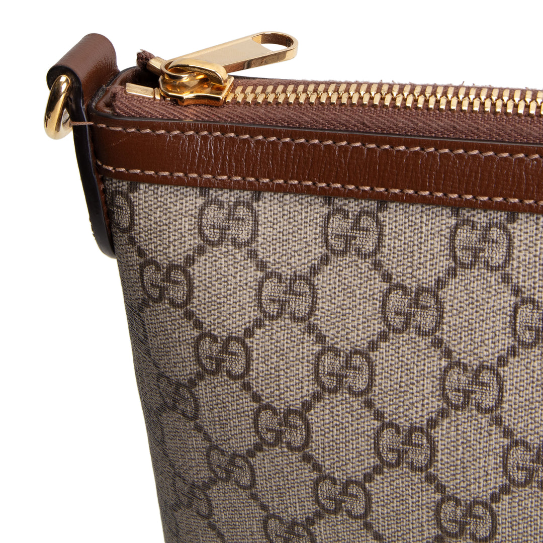 GUCCI GG Supreme Interlocking G Messenger