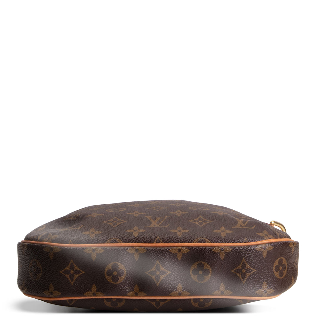 LOUIS VUITTON Monogram Odeon Messenger