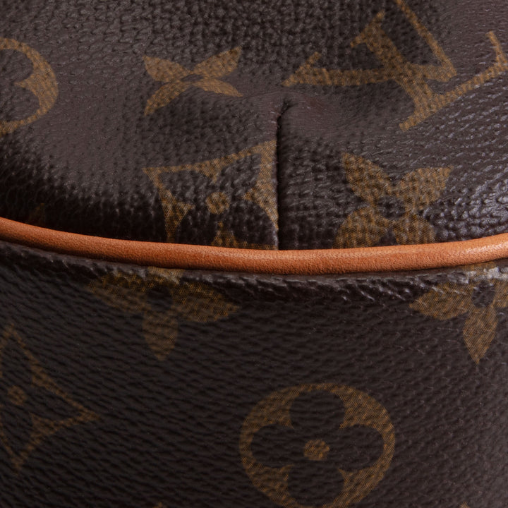 LOUIS VUITTON Monogram Odeon Messenger