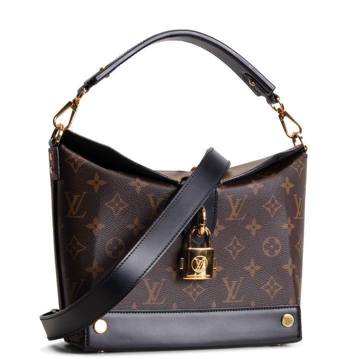 LOUIS VUITTON Monogram Reverse Bento Box