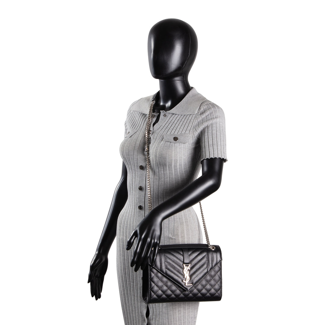 SAINT LAURENT Grain de Poudre Triquilt Medium Envelope Bag - Black