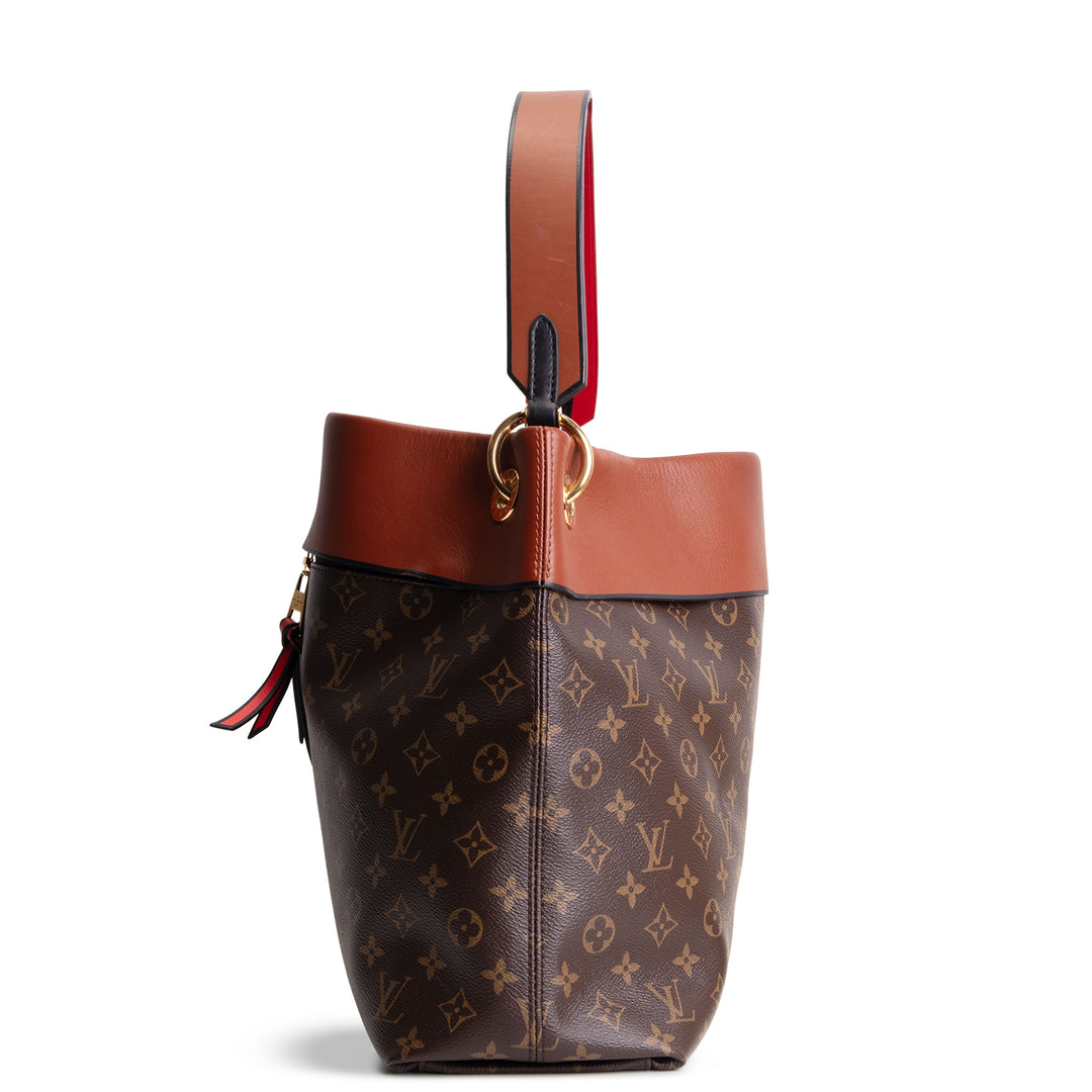 LOUIS VUITTON Tuileries Besace Hobo