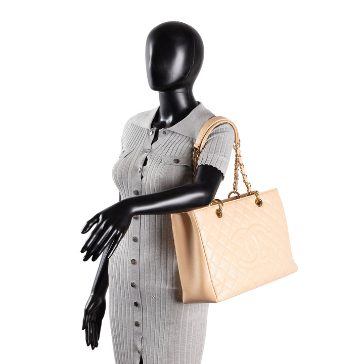 CHANEL Caviar Grand Shopping Tote -Beige