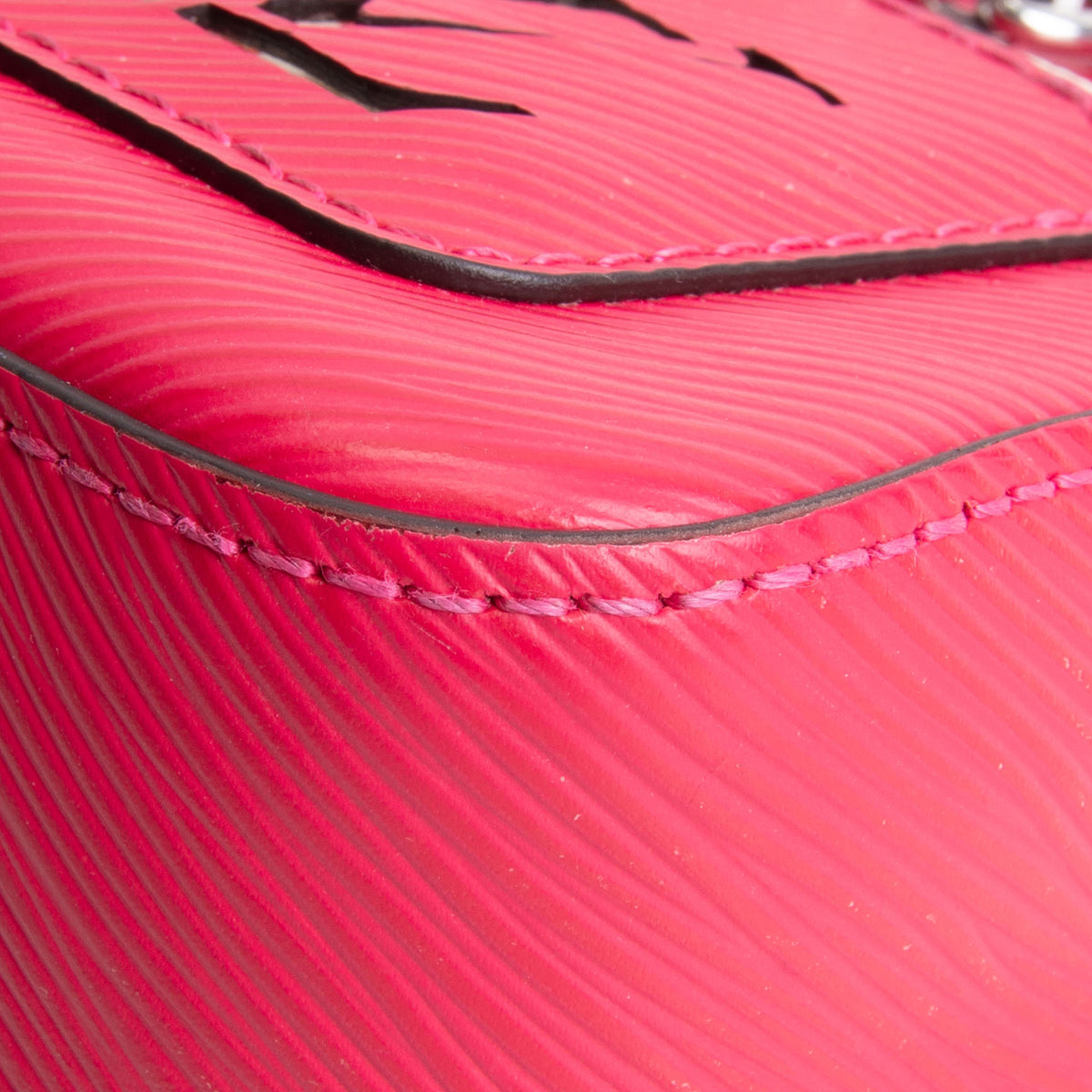 LOUIS VUITTON Epi Marellini Shoulder Bag - Pink