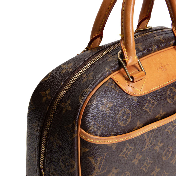 LOUIS VUITTON Vintage Monogram Deauville PM