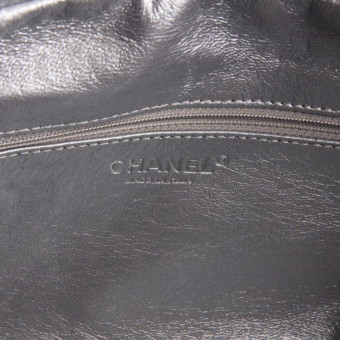CHANEL Patent Luxe Ligne Tote - Black
