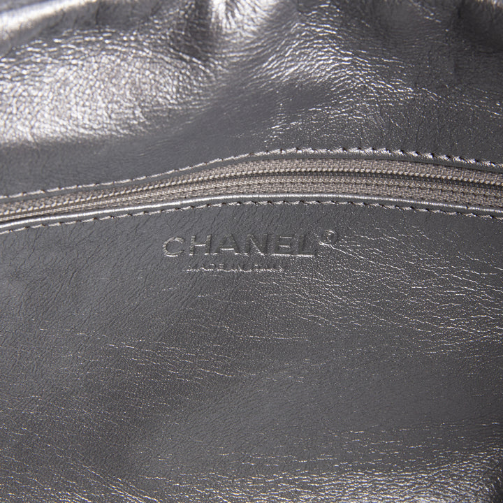 CHANEL Patent Luxe Ligne Tote - Black
