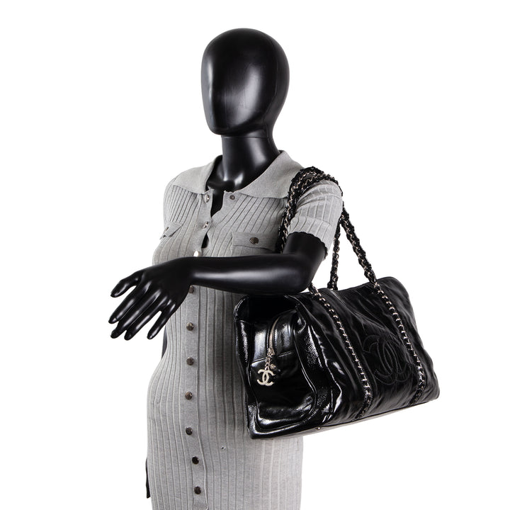 CHANEL Patent Luxe Ligne Tote - Black