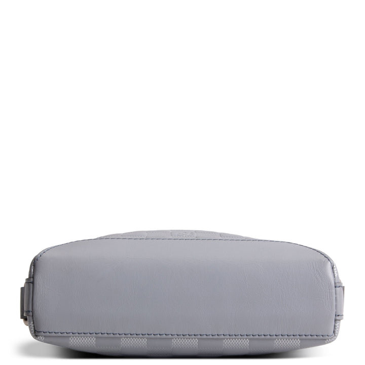 LOUIS VUITTON Damier Infini Discovery Messenger BB - Silver