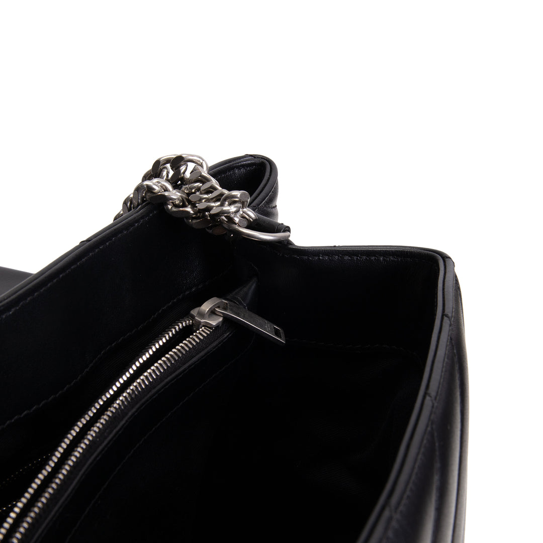 SAINT LAURENT Large Loulou Shoulder Bag - Black