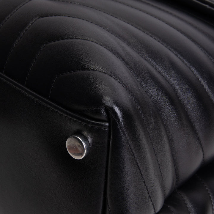 SAINT LAURENT Large Loulou Shoulder Bag - Black