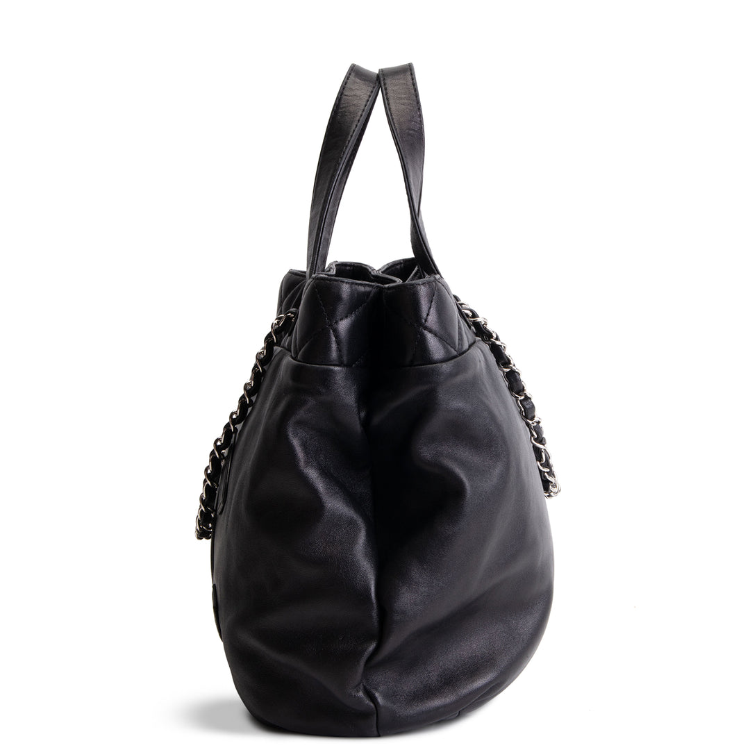 CHANEL Trianon Tote Large