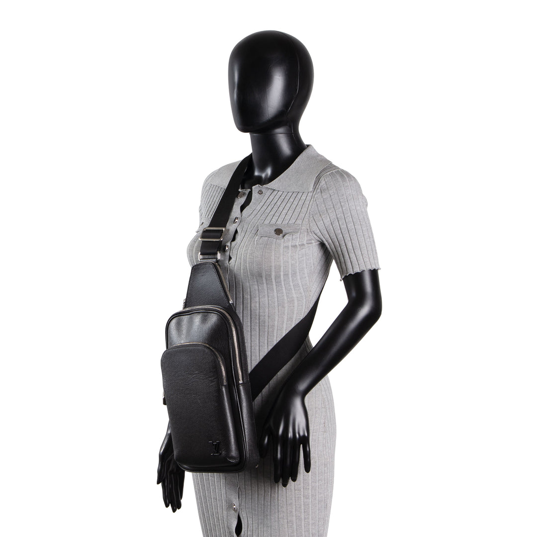 LOUIS VUITTON Avenue Sling - Taiga Leather