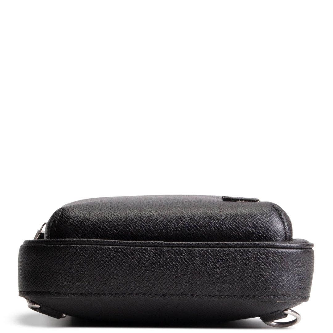LOUIS VUITTON Avenue Sling - Taiga Leather