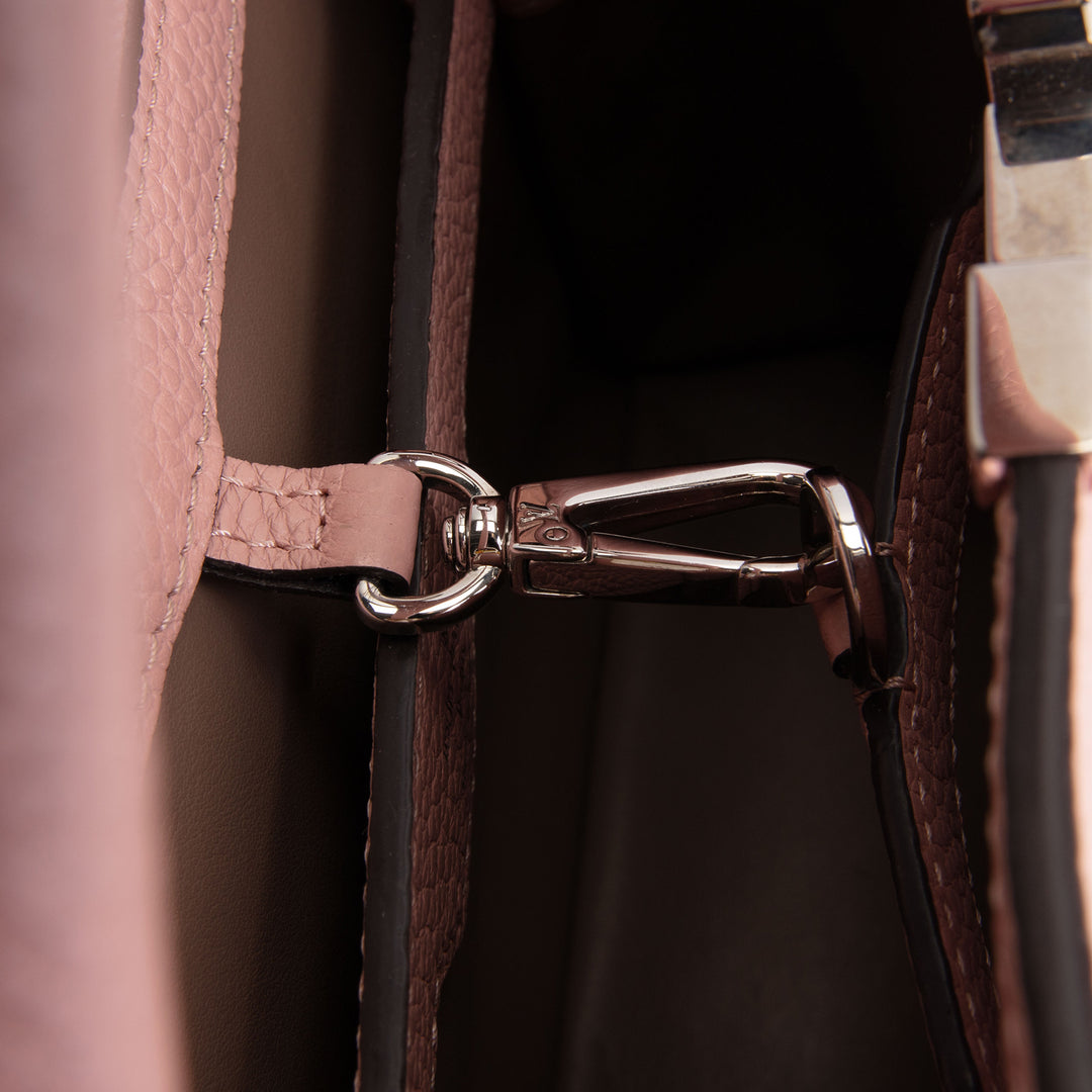 LOUIS VUITTON Capucines MM - Pink