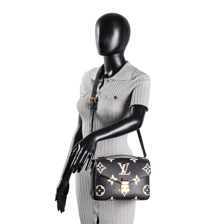 LOUIS VUITTON Giant Monogram Empreinte Pochette Metis - Bicolor OUTLET FINAL SALE