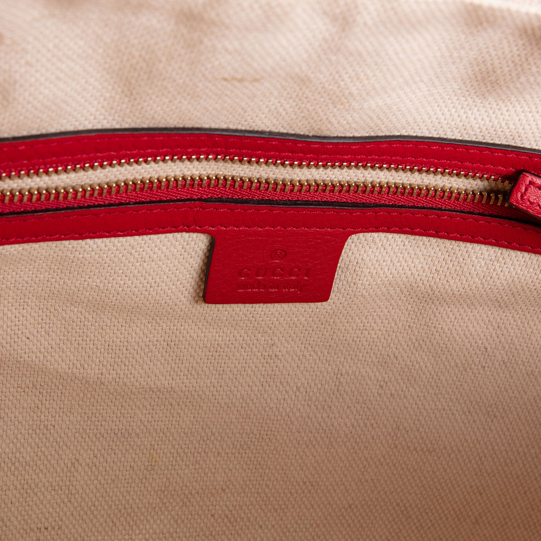 GUCCI Soho Chain Medium Shoulder Bag - Red
