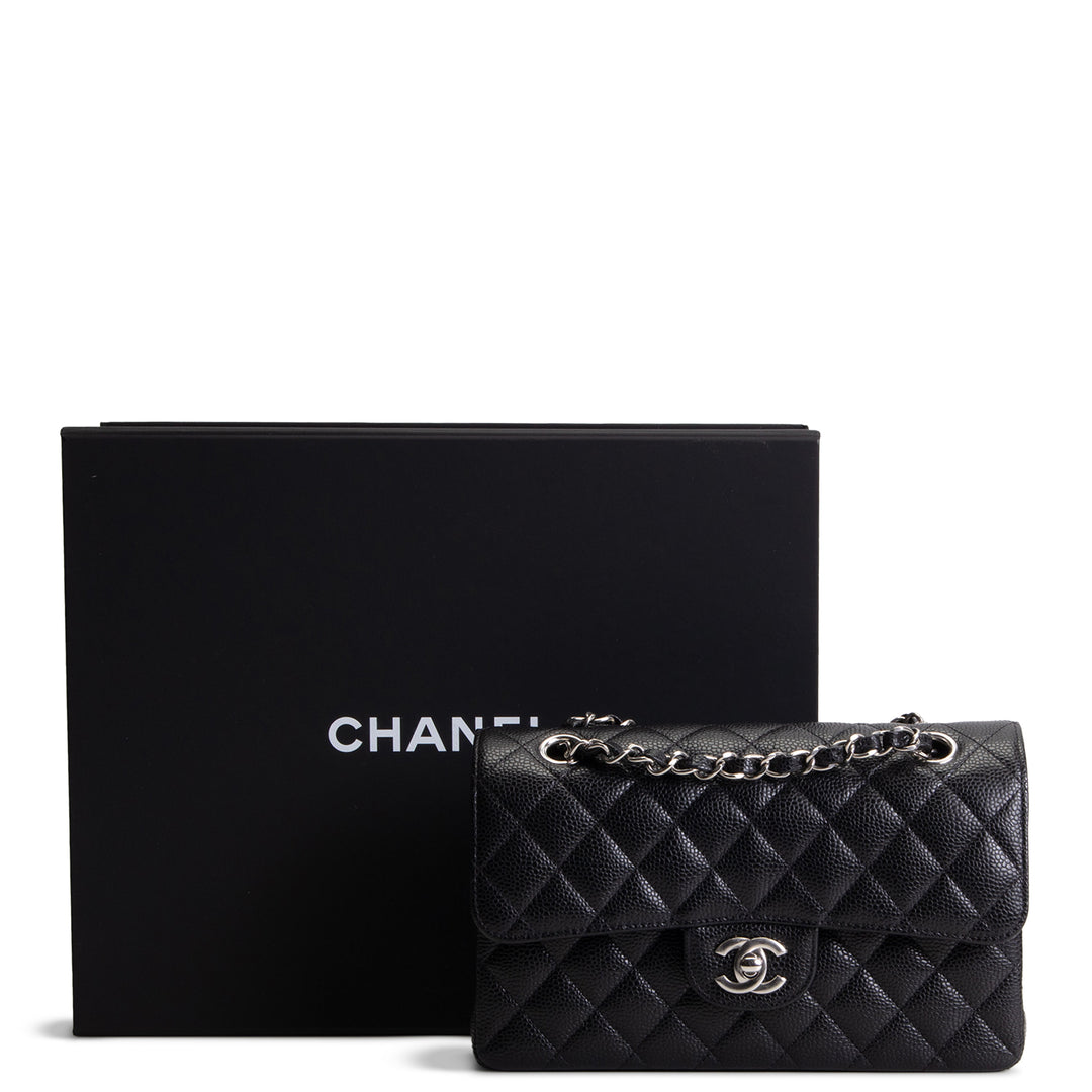 CHANEL Caviar Classic Double Flap Small