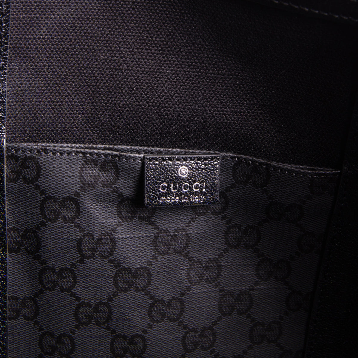 GUCCI GG Supreme "Essence Classic" Large Duffle Bag - Black