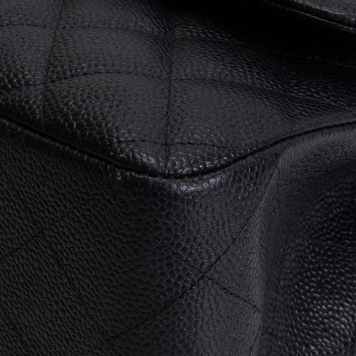 CHANEL Caviar Jumbo Double Flap - Black