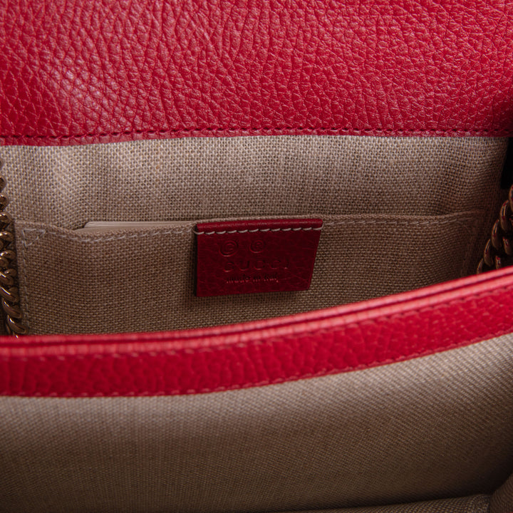 GUCCI Interlocking Dollar Crossbody - Red
