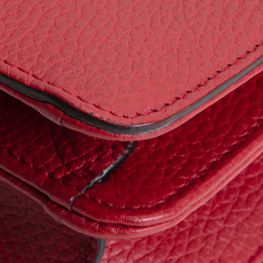 GUCCI Interlocking Dollar Crossbody - Red