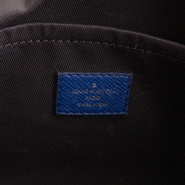 LOUIS VUITTON Taigarama Outdoor Messenger Bag OUTLET FINAL SALE