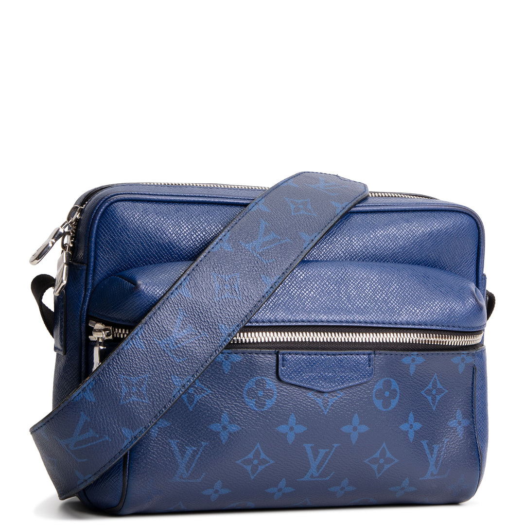 LOUIS VUITTON Taigarama Outdoor Messenger Bag OUTLET FINAL SALE
