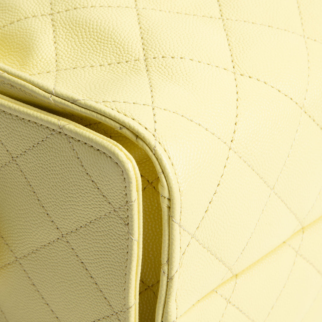 CHANEL Caviar 25 Hobo - Yellow