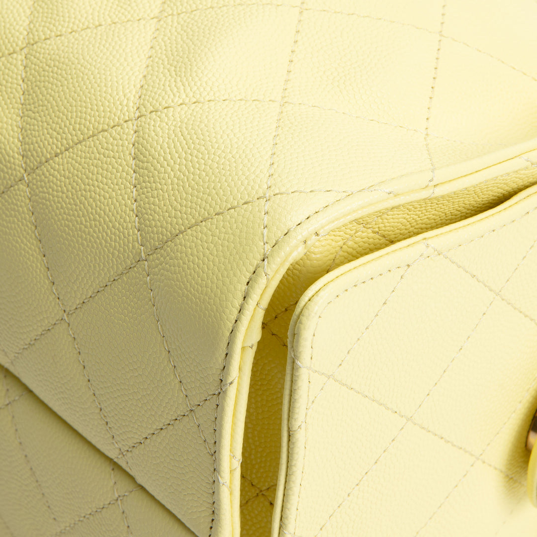 CHANEL Caviar 25 Hobo - Yellow