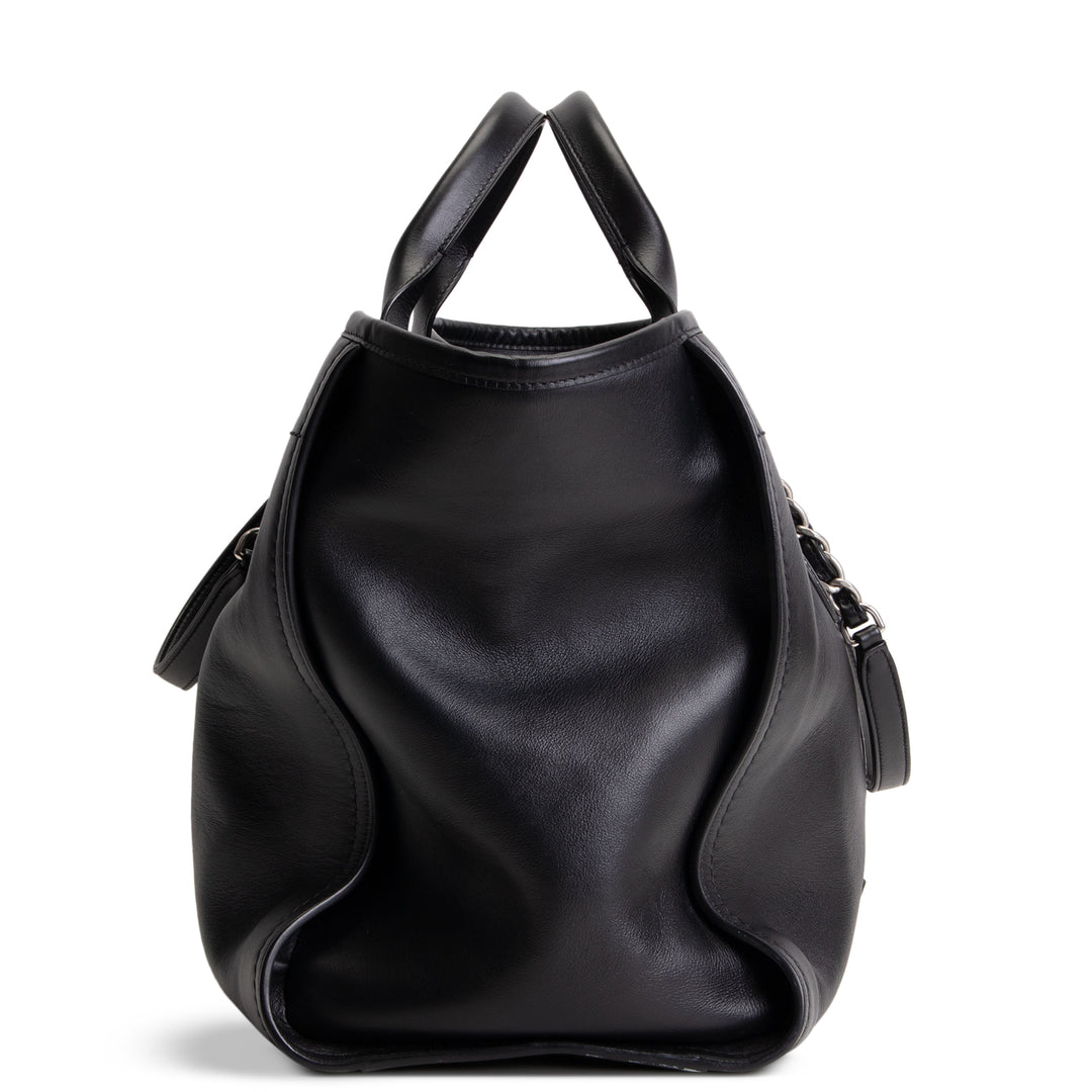 CHANEL Leather Deauville Shopping Tote w/pouch - Black