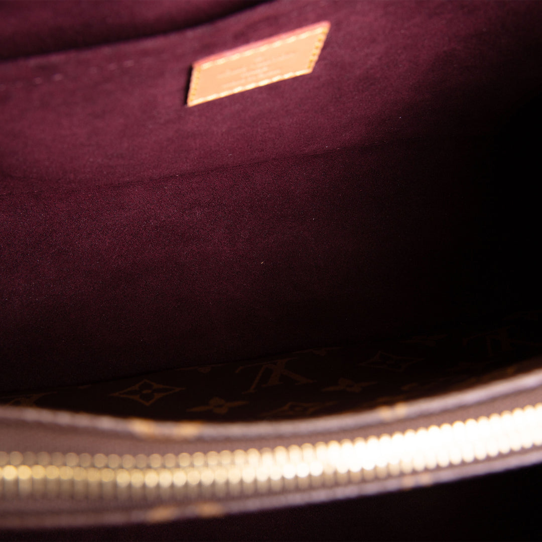 LOUIS VUITTON Monogram Montaigne MM Shoulder Bag
