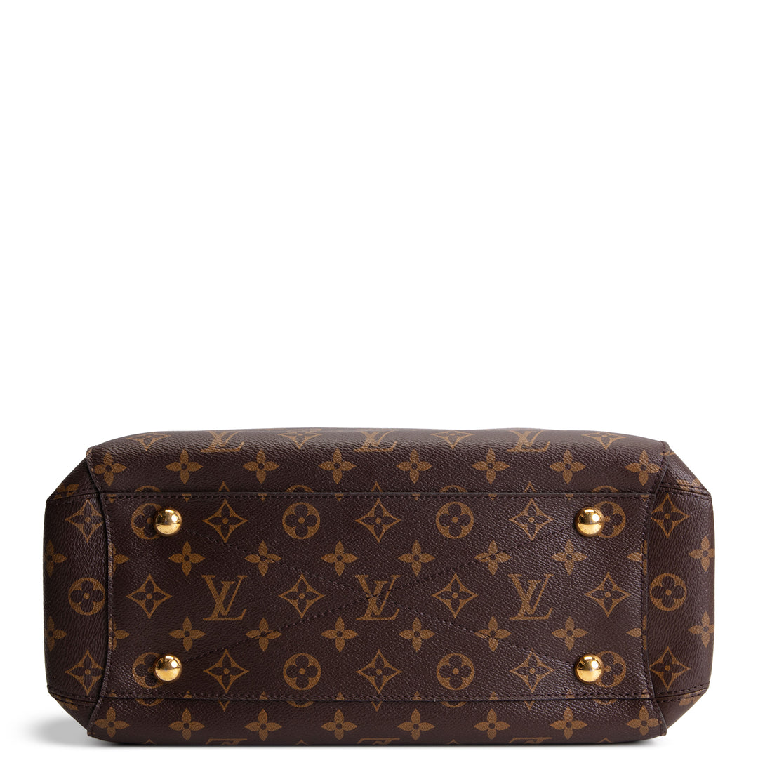 LOUIS VUITTON Monogram Montaigne MM Shoulder Bag