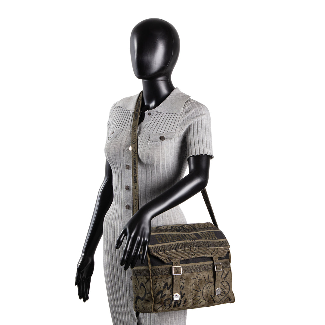 DIOR Diorcamp Messenger Graffiti Canvas