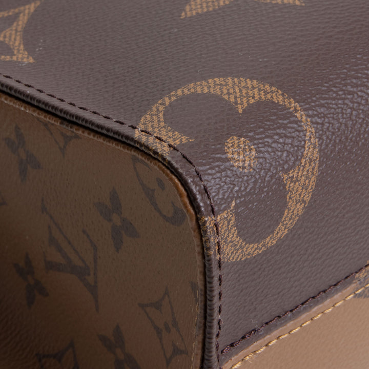 LOUIS VUITTON OnTheGo PM - Reverse Monogram