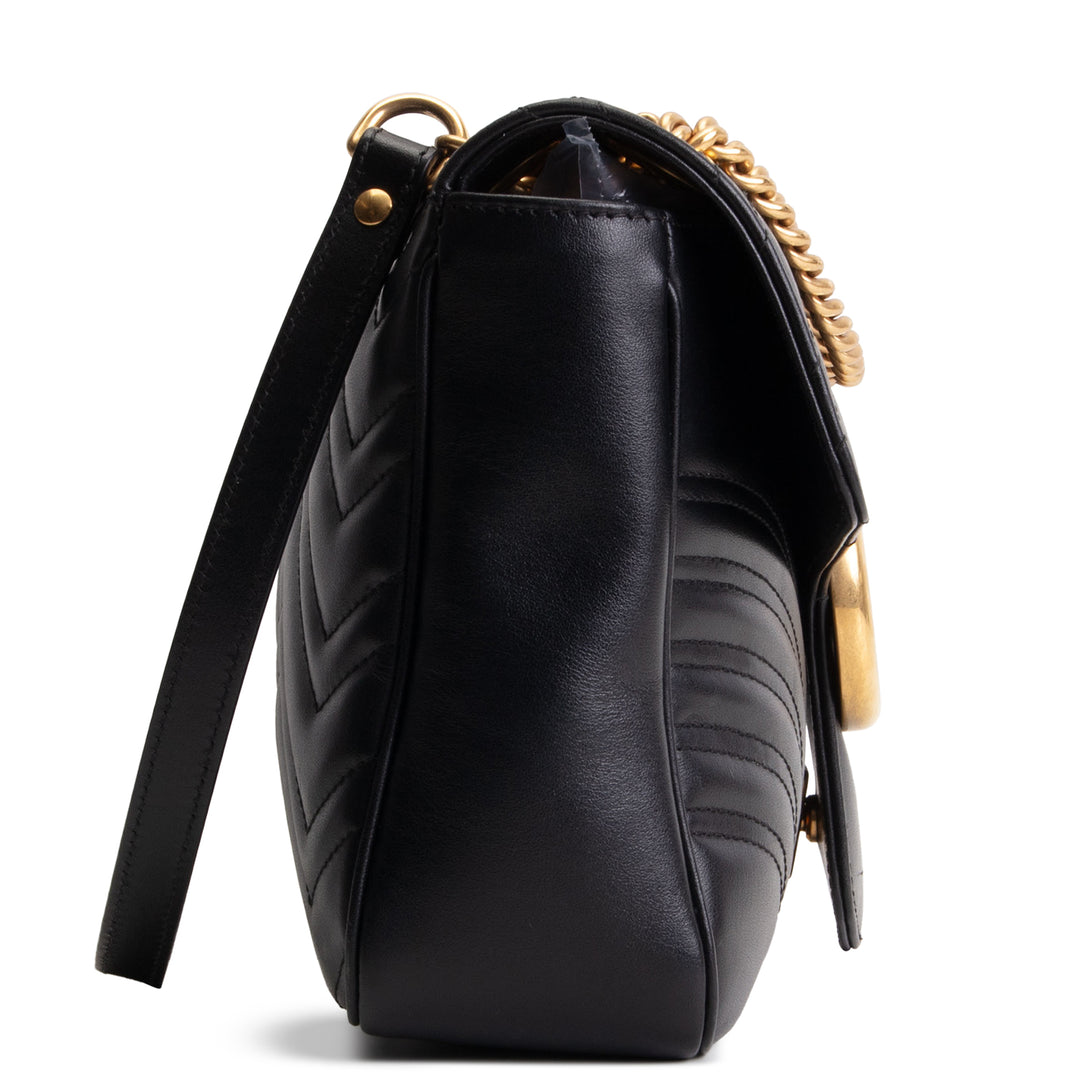 GUCCI GG Marmont Flap Bag