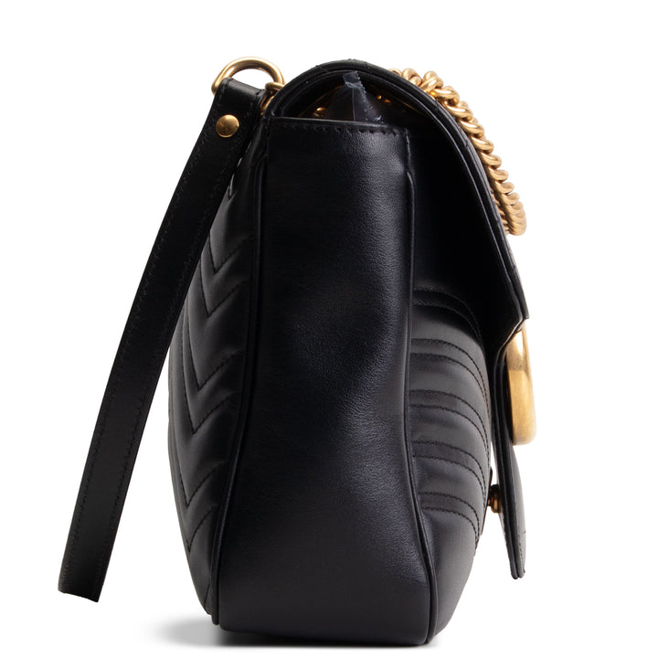 GUCCI GG Marmont Flap Bag