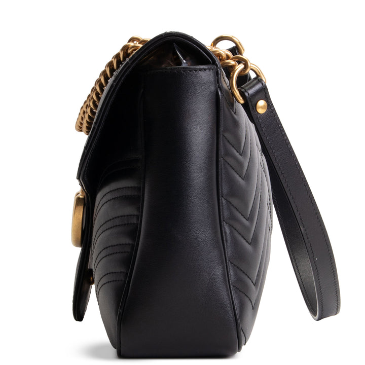 GUCCI GG Marmont Flap Bag
